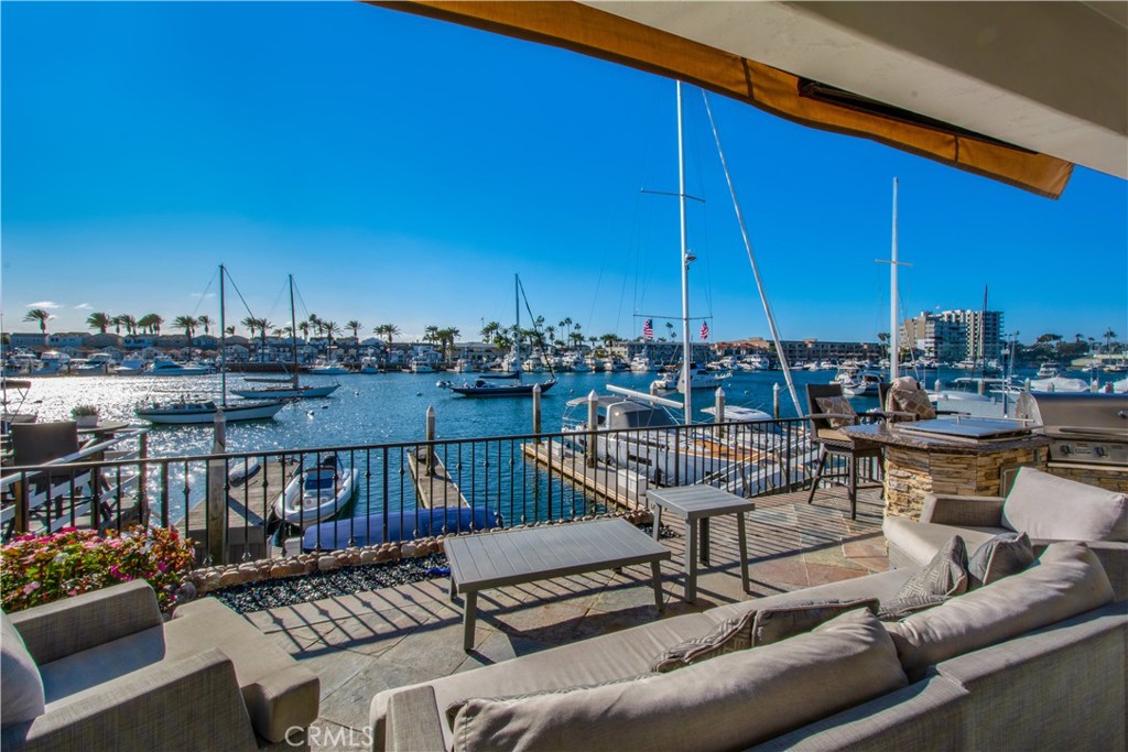 323 Via Lido Soud, Newport Beach CA 92663 - photo 3