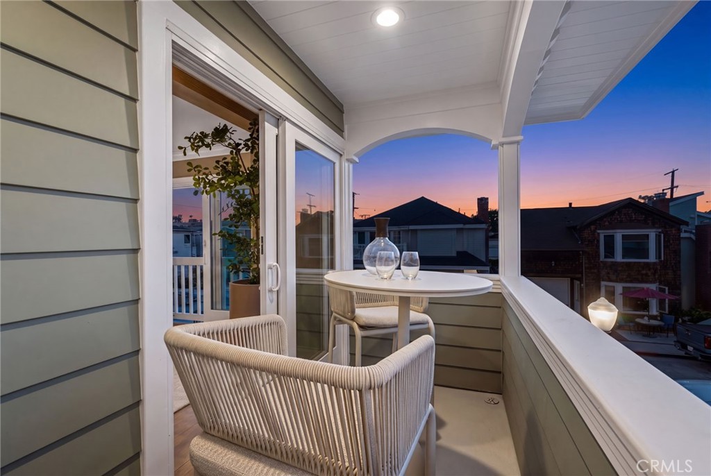 327 Amethyst, Newport Beach CA 92662 - photo 30