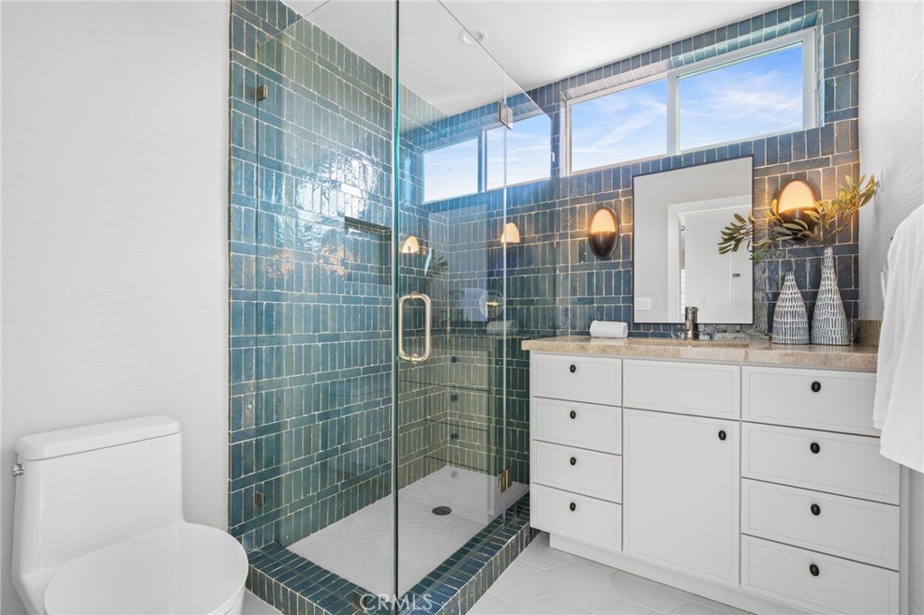 327 Amethyst, Newport Beach CA 92662 - photo 40