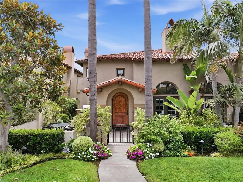 3305 Clay Street, Newport Beach, CA 92663