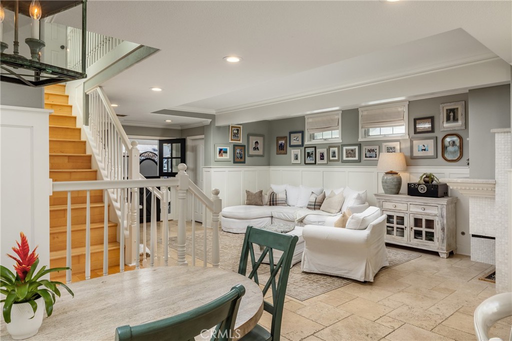 331 Walnut Street, Newport Beach CA 92663 - photo 7