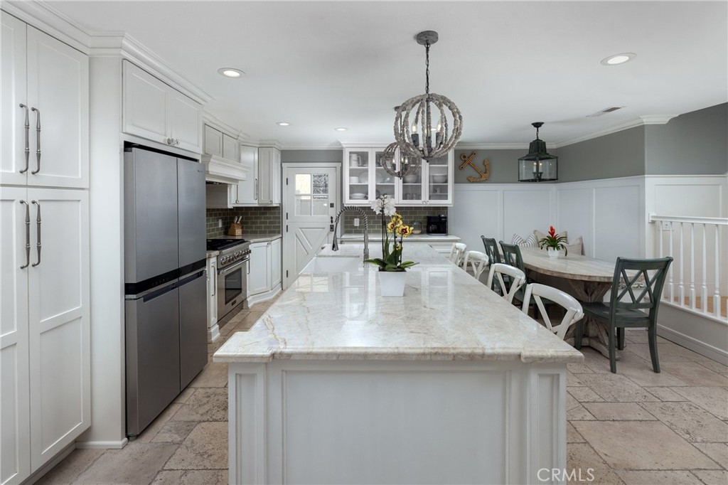 331 Walnut Street, Newport Beach CA 92663 - photo 12