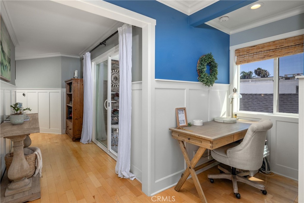 331 Walnut Street, Newport Beach CA 92663 - photo 28