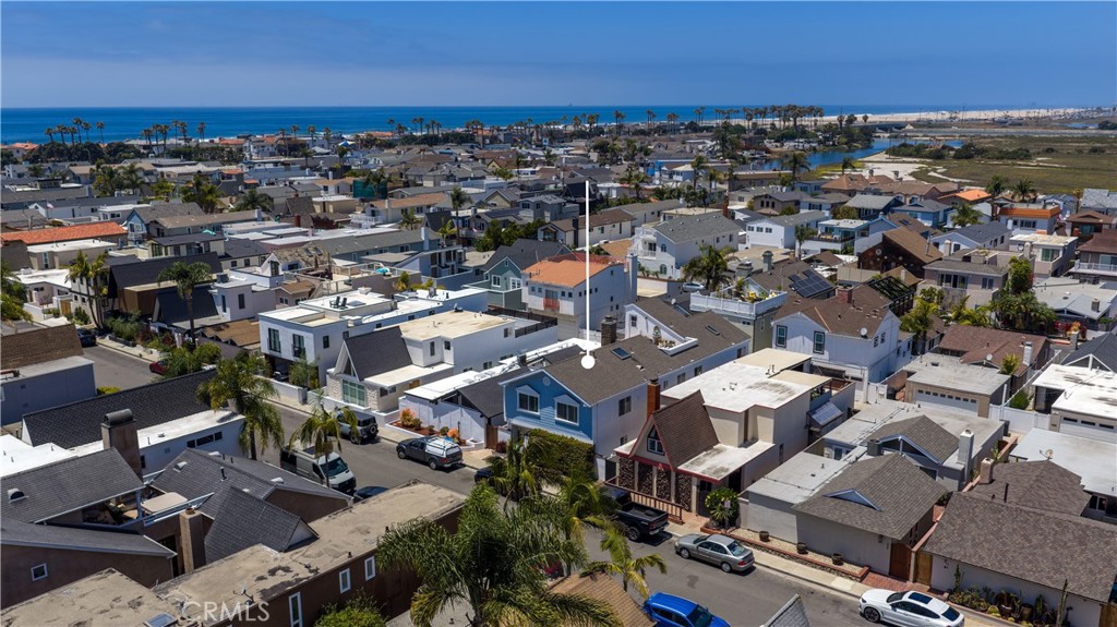 331 Walnut Street, Newport Beach CA 92663 - photo 33