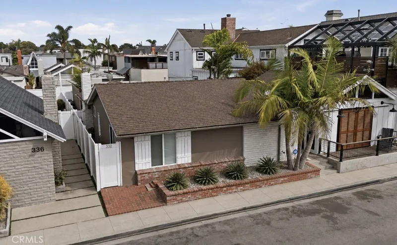 332 Lugonia Street, Newport Beach
