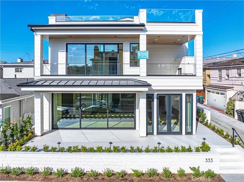 333 Apolena, Newport Beach, CA 92662