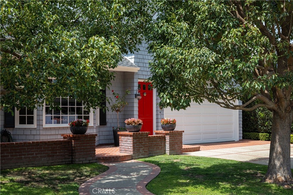 333 Pirate Road, Newport Beach CA 92663 - photo 2