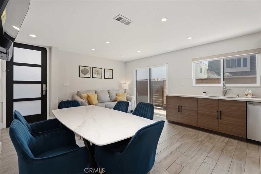 337 Colton, Newport Beach CA 92663 - photo 5