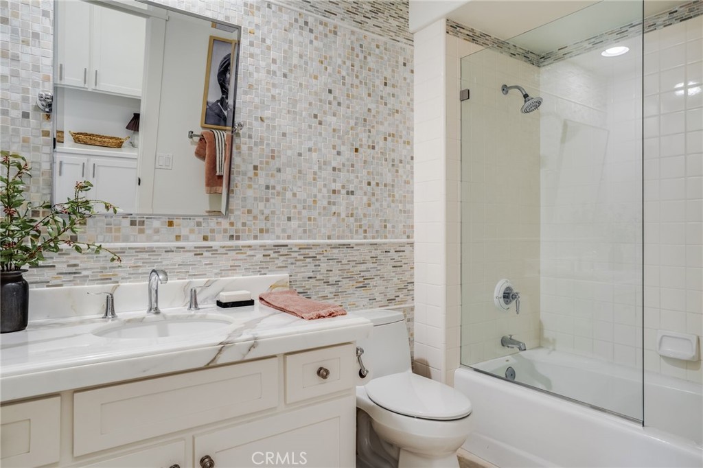34 Hillsdale, Newport Beach CA 92660 - photo 24
