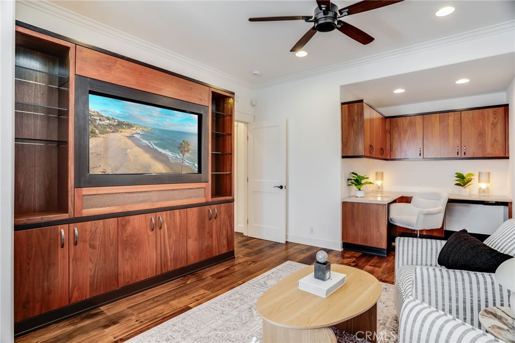 34 Hillsdale, Newport Beach CA 92660 - photo 26