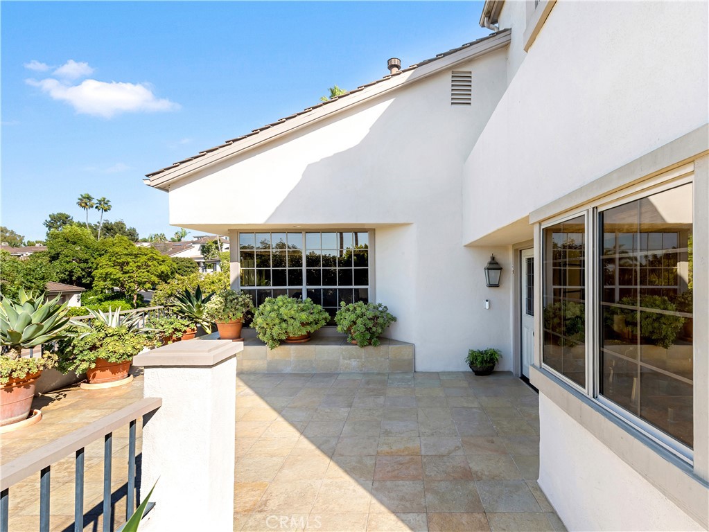 34 Ocean Vista, Newport Beach CA 92660 - photo 24