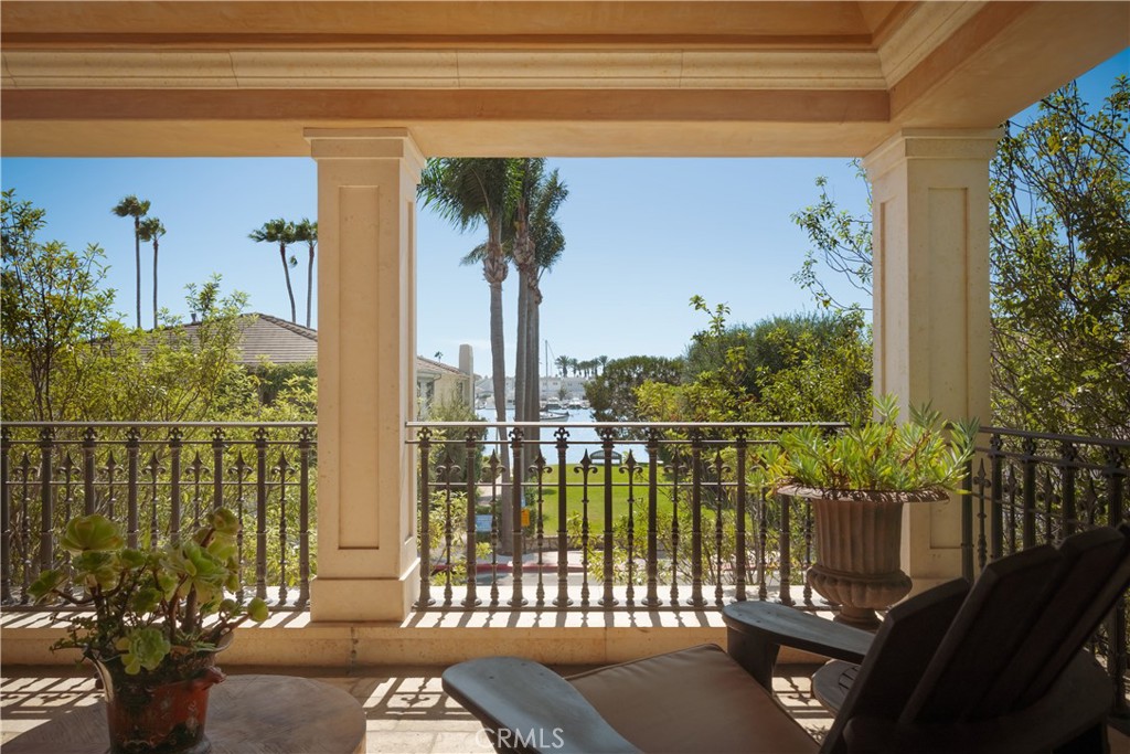 346 Via Lido Soud, Newport Beach CA 92663 - photo 21