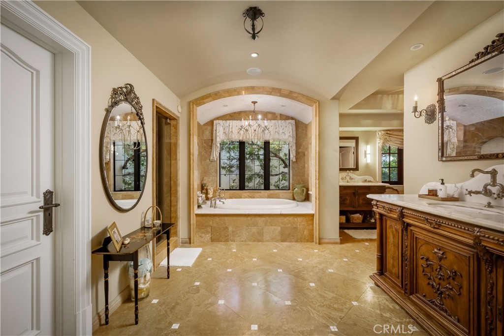 346 Via Lido Soud, Newport Beach CA 92663 - photo 24