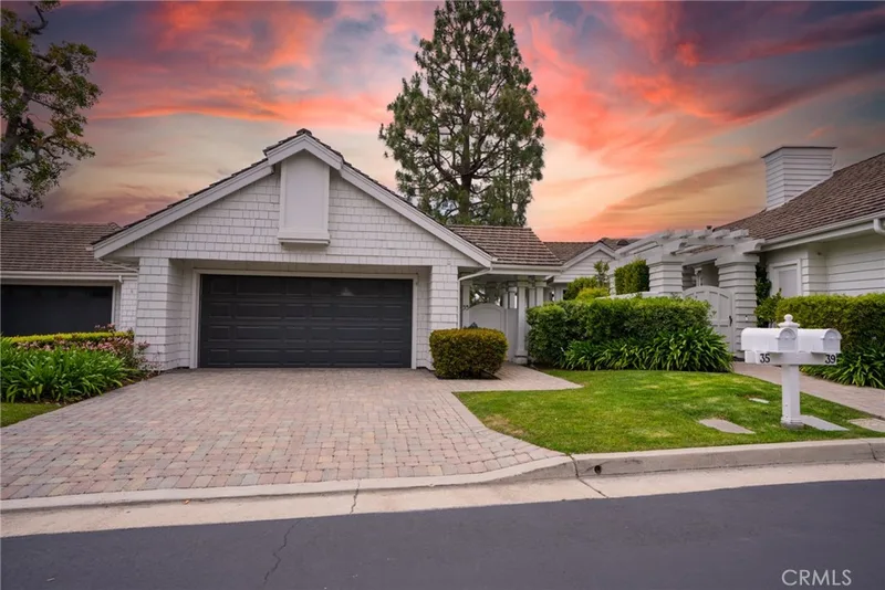 35 Northampton Court 118, Newport Beach, CA 92660