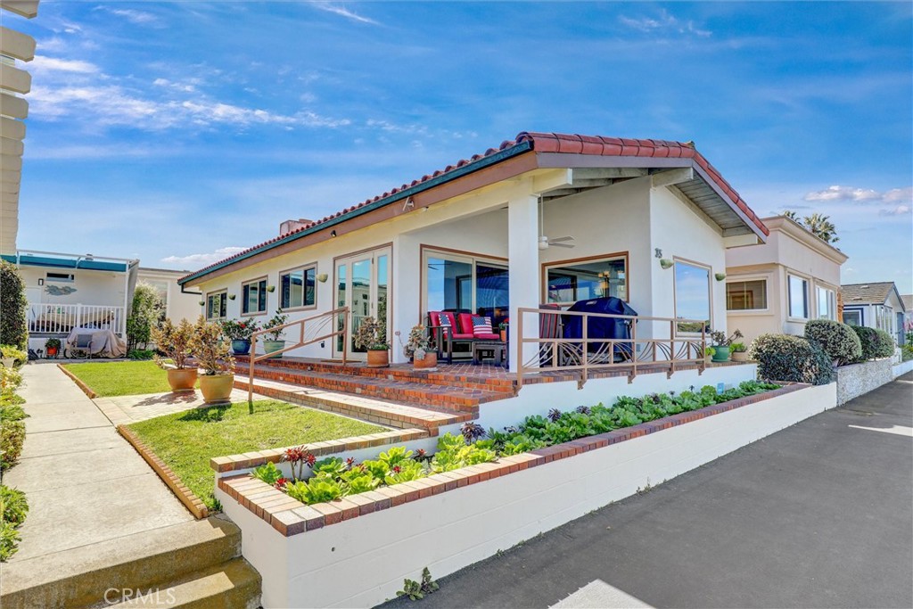 35 Saratoga, Newport Beach CA 92660 - photo 3