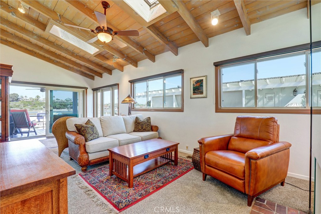35 Saratoga, Newport Beach CA 92660 - photo 6