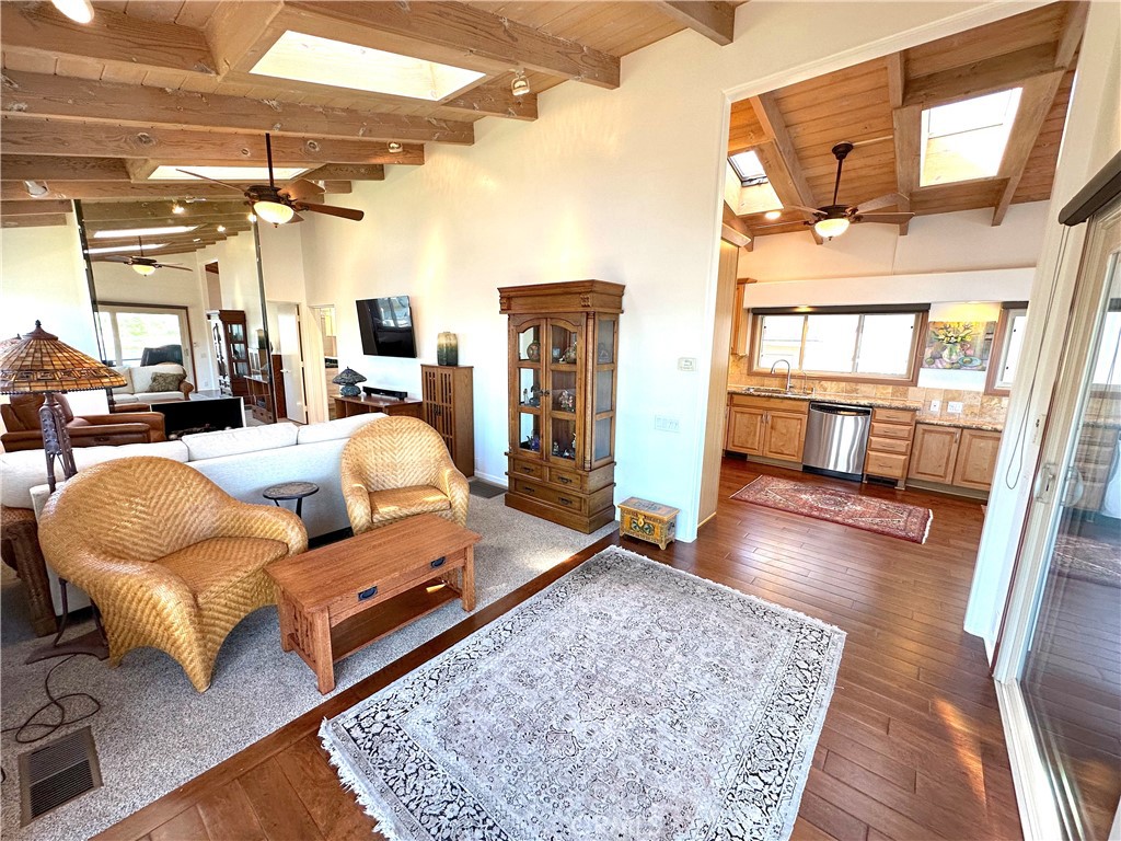 35 Saratoga, Newport Beach CA 92660 - photo 8
