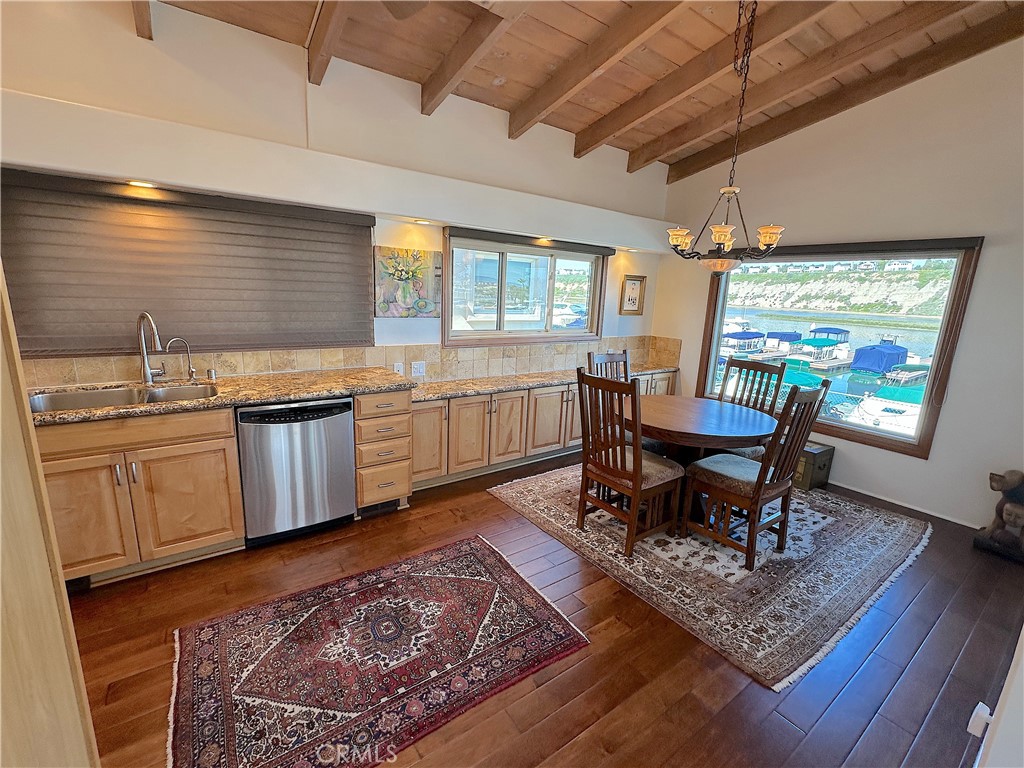 35 Saratoga, Newport Beach CA 92660 - photo 11