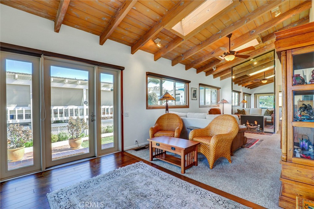 35 Saratoga, Newport Beach CA 92660 - photo 12