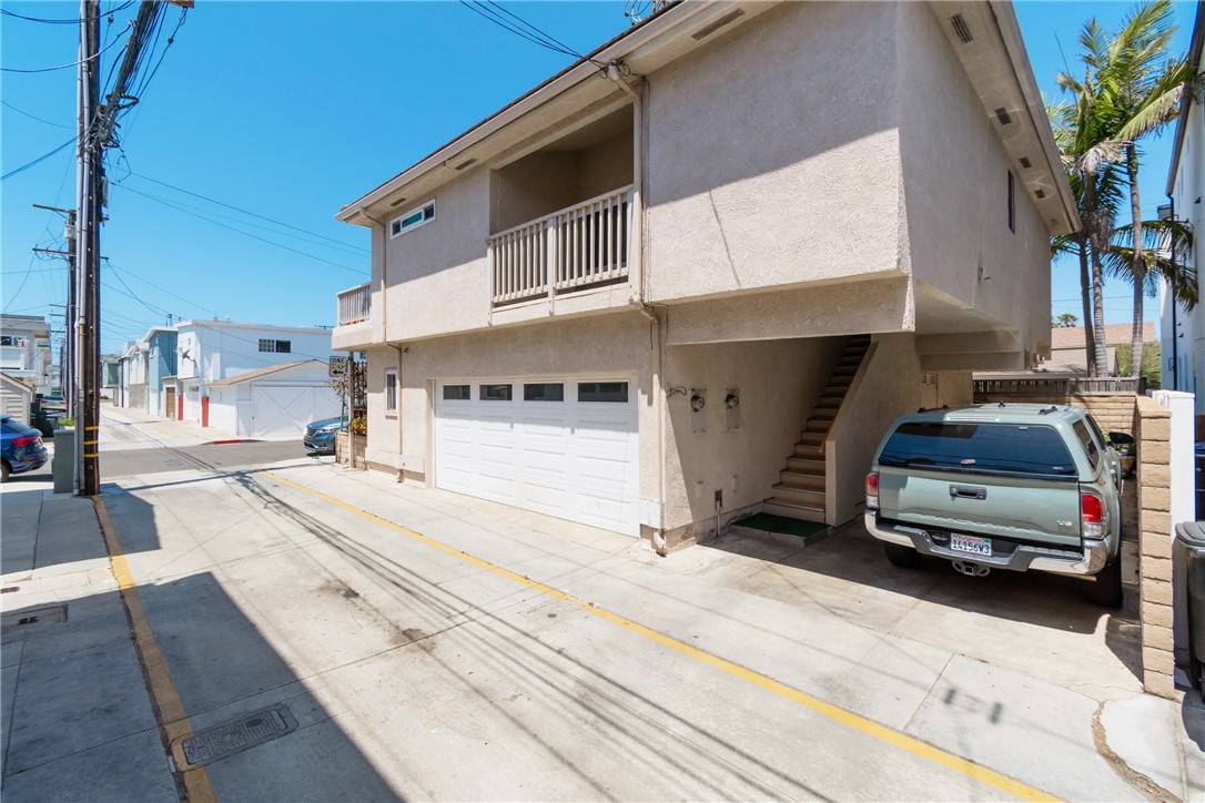 Unit B Entrance-parking space - 3510 Lake, Newport Beach CA 92663 - photo 21