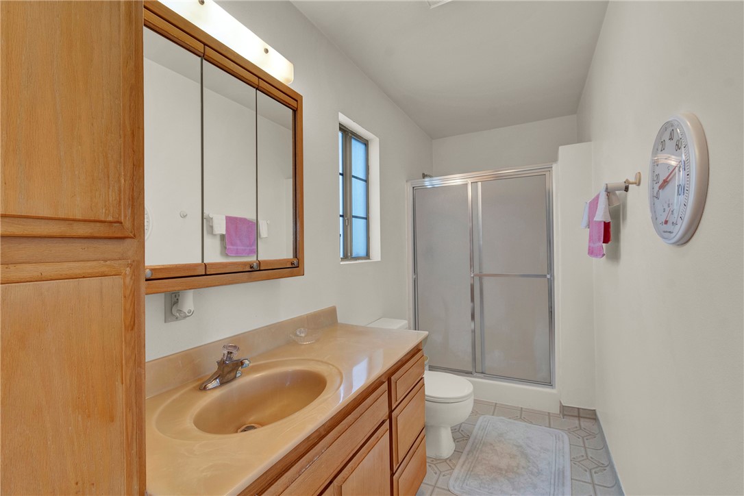 Unit B Bathroom - 3510 Lake, Newport Beach CA 92663 - photo 28