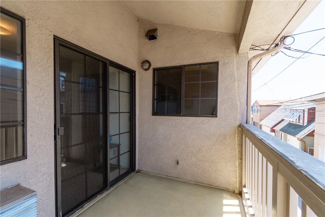 Unit B Balcony - 3510 Lake, Newport Beach CA 92663 - photo 30