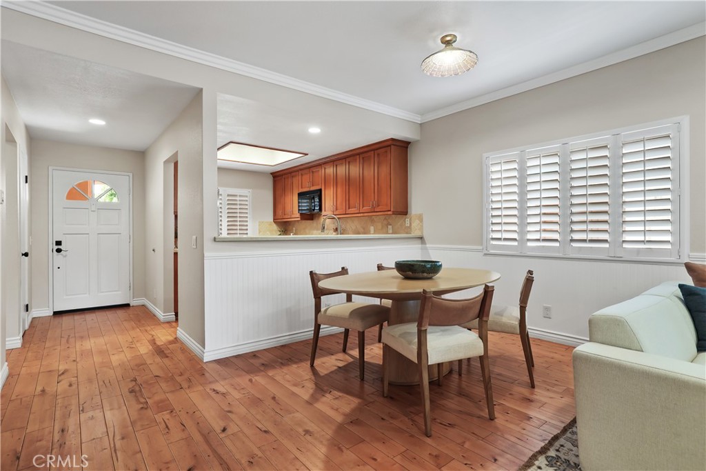 366 Villa Point, Newport Beach CA 92660 - photo 11