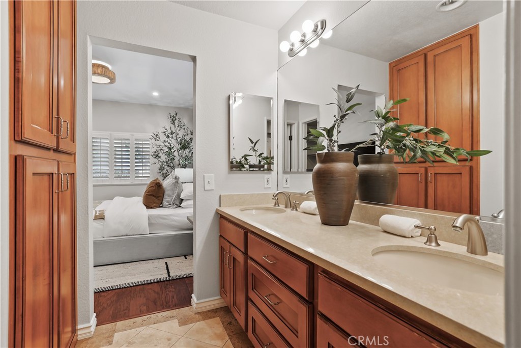 366 Villa Point, Newport Beach CA 92660 - photo 33