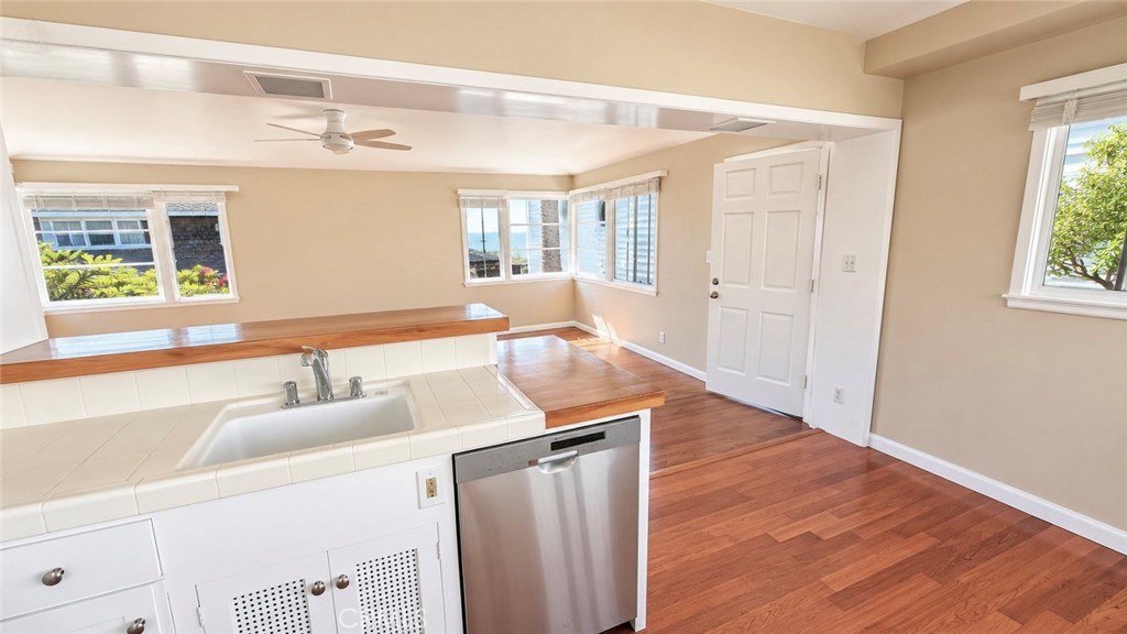 3708 1/2 Ocean Boulevard, Newport Beach CA 92625 - photo 7