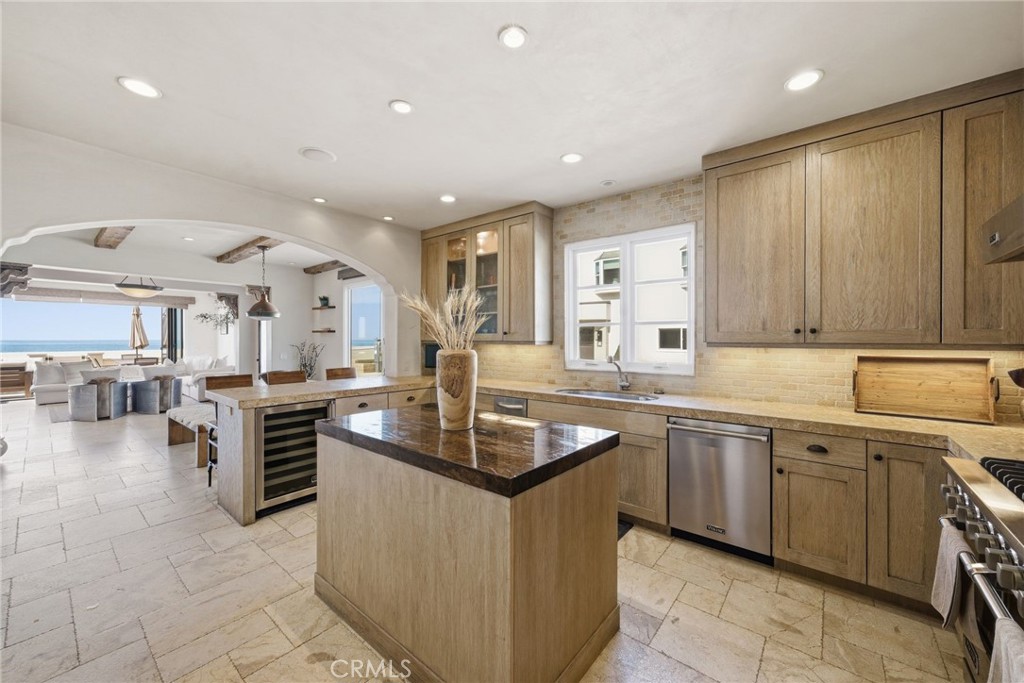 3715 Seashore Drive, Newport Beach CA 92663 - photo 4