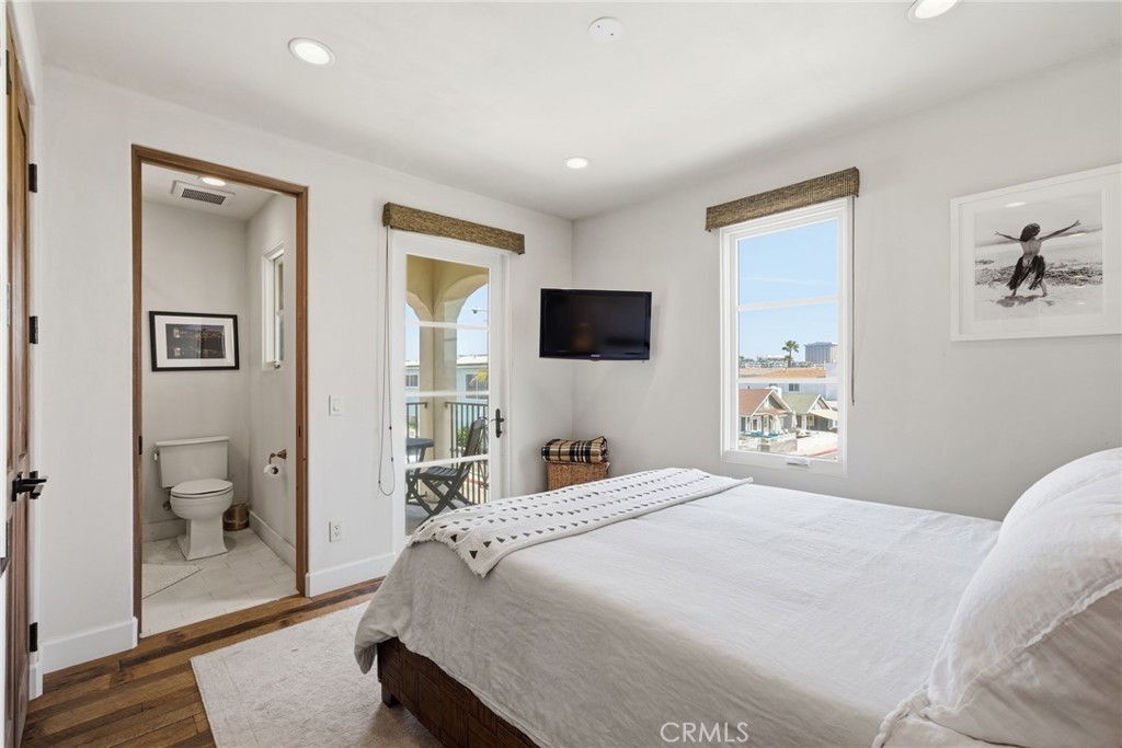 3715 Seashore Drive, Newport Beach CA 92663 - photo 19