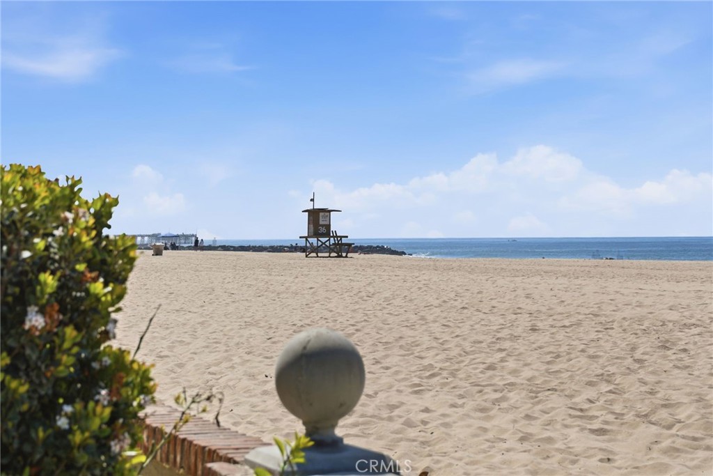 3715 Seashore Drive, Newport Beach CA 92663 - photo 31