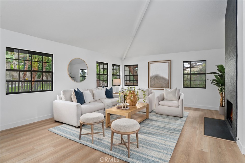 Living Room - 375 Newport Glen Court, Newport Beach CA 92660 - photo 4