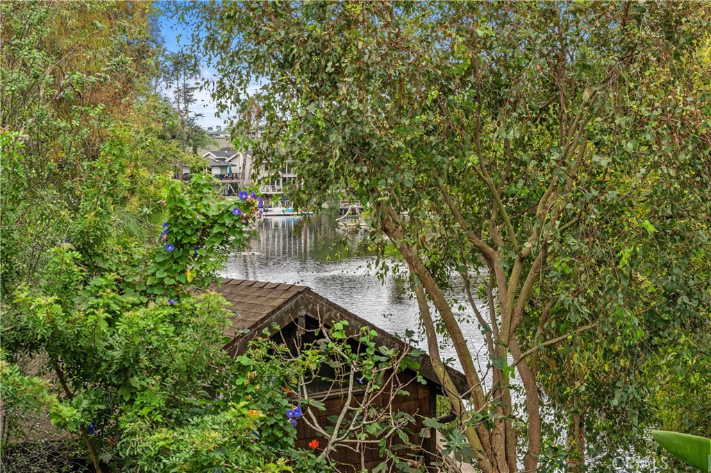 View of the lake - 375 Newport Glen Court, Newport Beach CA 92660 - photo 16