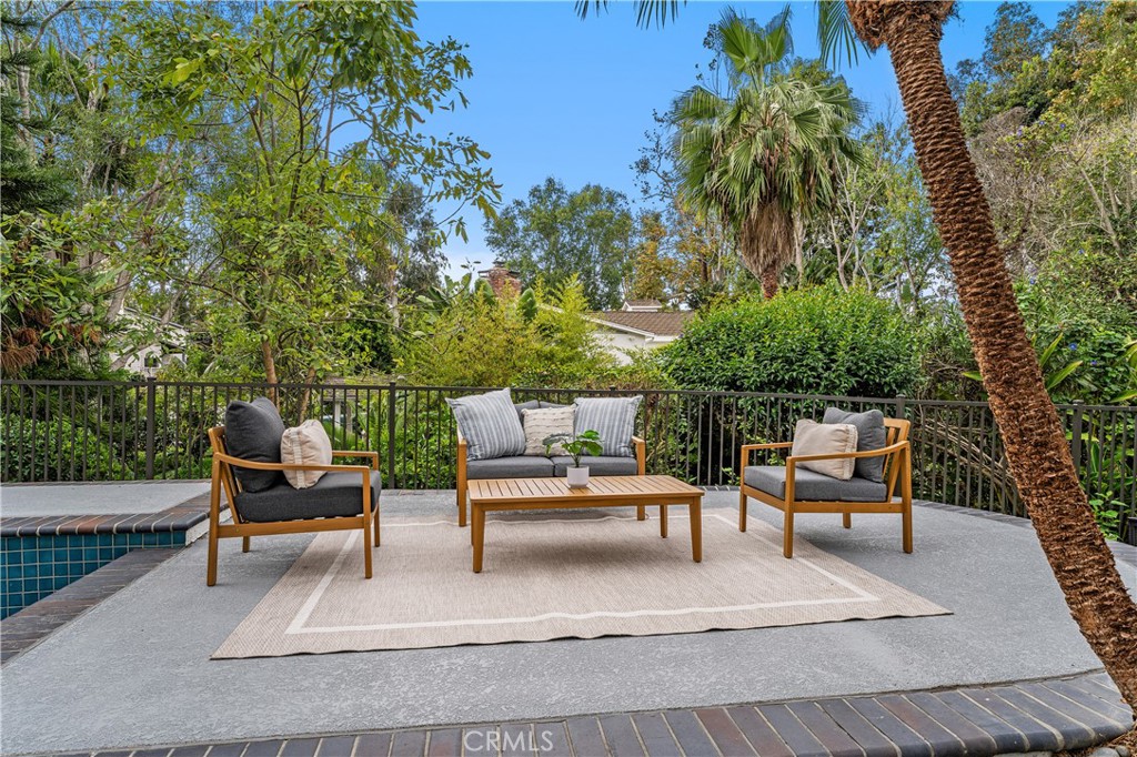 375 Newport Glen Court, Newport Beach CA 92660 - photo 35