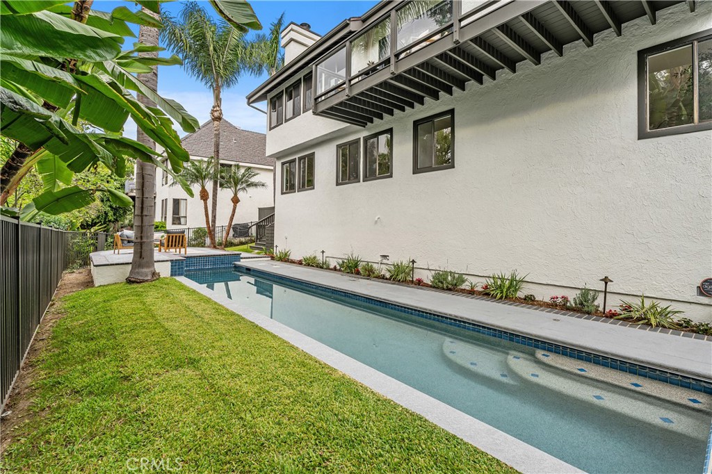 375 Newport Glen Court, Newport Beach CA 92660 - photo 37