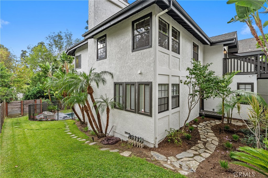 375 Newport Glen Court, Newport Beach CA 92660 - photo 39
