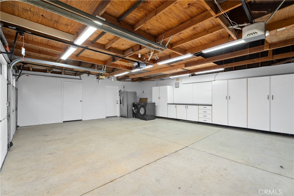 3-car garage - 375 Newport Glen Court, Newport Beach CA 92660 - photo 40