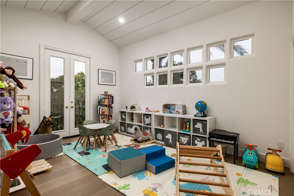 flexible space / Bonus Room - 38 Palazzo, Newport Beach CA 92660 - photo 26