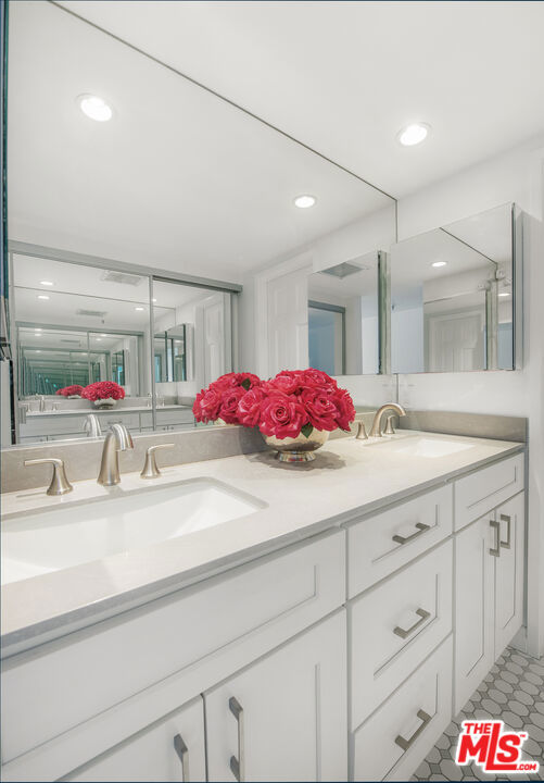 38 Sea Island Drive, Newport Beach CA 92660 - photo 18