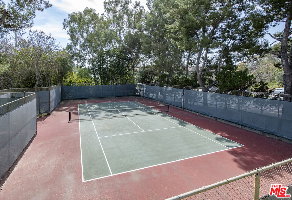 38 Sea Island Drive, Newport Beach CA 92660 - photo 27