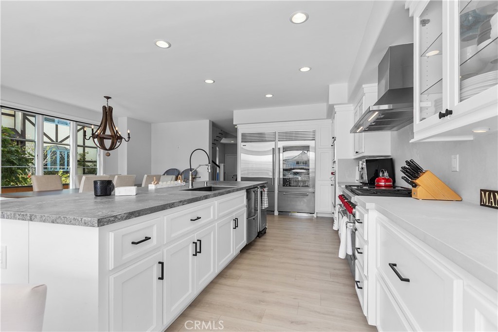 3915 Marcus Avenue, Newport Beach CA 92663 - photo 9