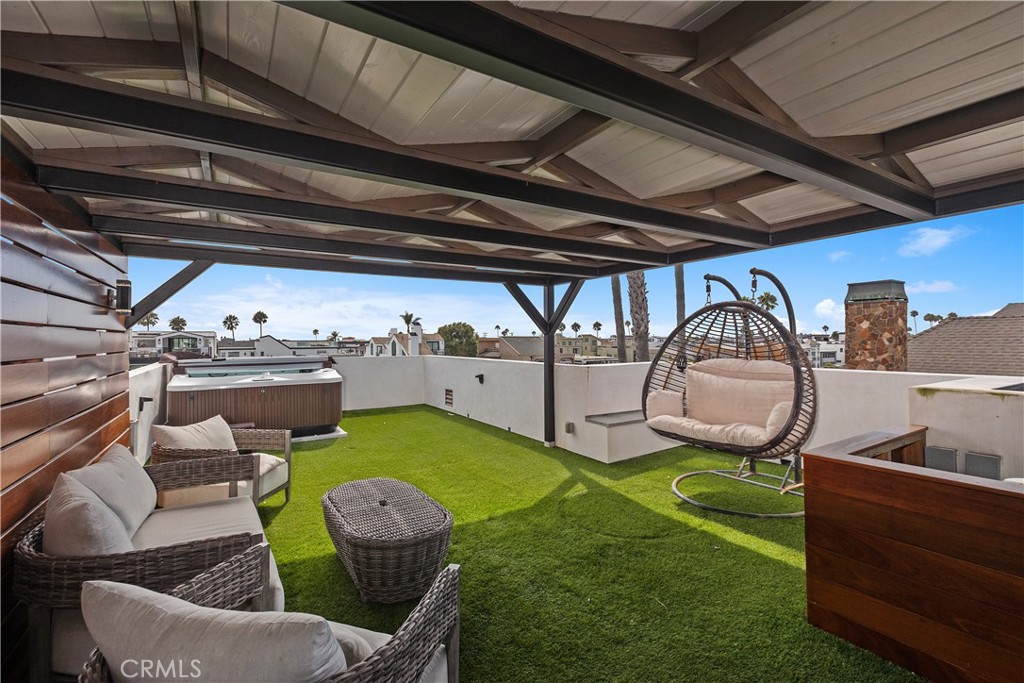 3915 Marcus Avenue, Newport Beach CA 92663 - photo 17