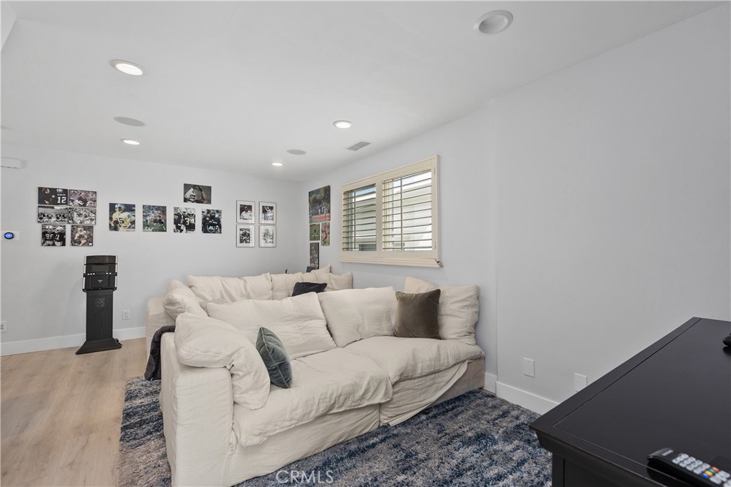 3915 Marcus Avenue, Newport Beach CA 92663 - photo 26