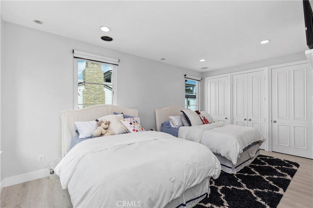 3915 Marcus Avenue, Newport Beach CA 92663 - photo 27