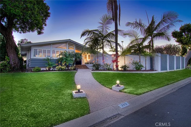 395 Meadow Lane, Newport Beach, CA 92660