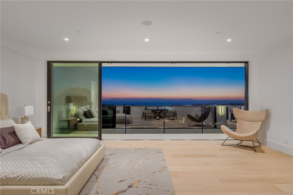 Master bedroom - 4 Geneve, Newport Beach CA 92660 - photo 29