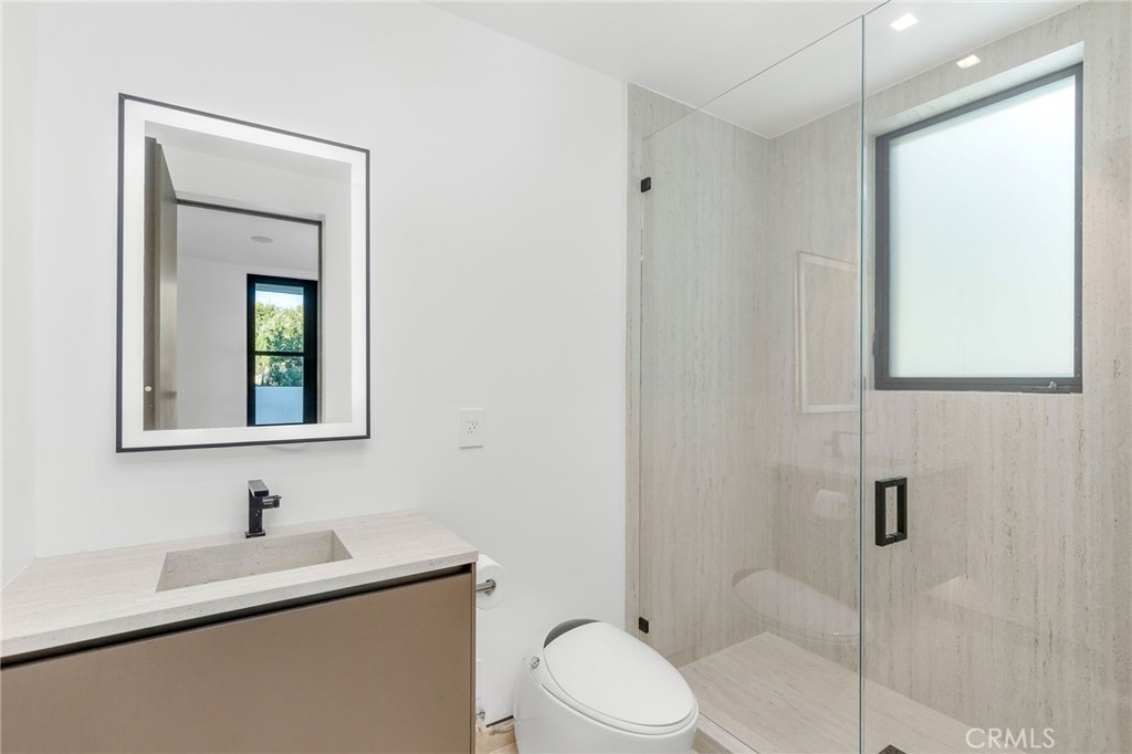 Office bathroom - 4 Geneve, Newport Beach CA 92660 - photo 60