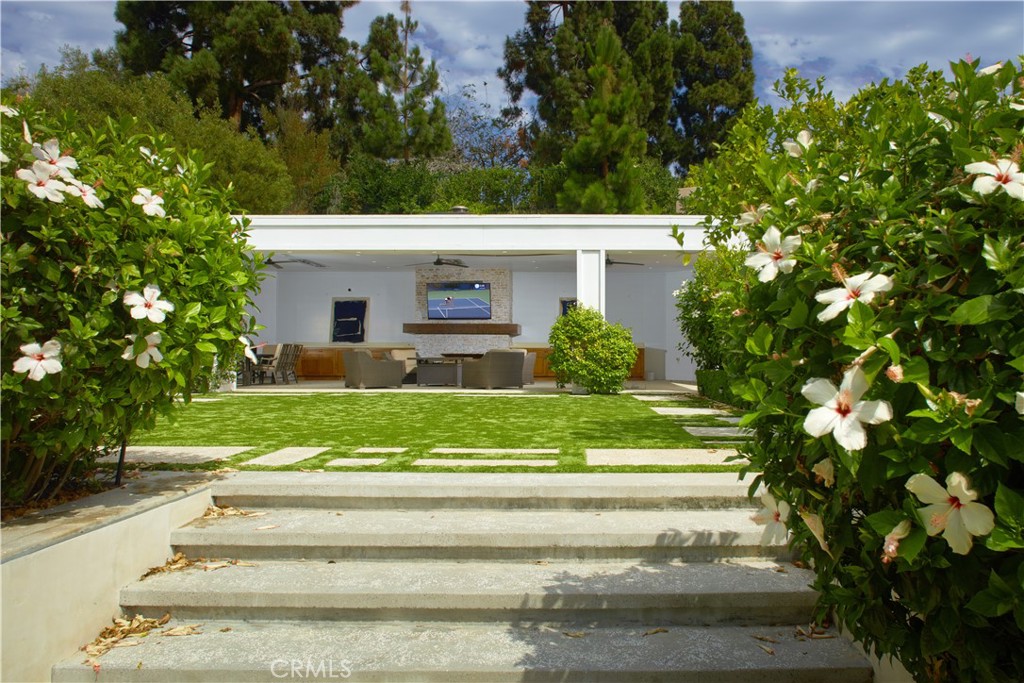 4 Inverness Lane, Newport Beach CA 92660 - photo 31