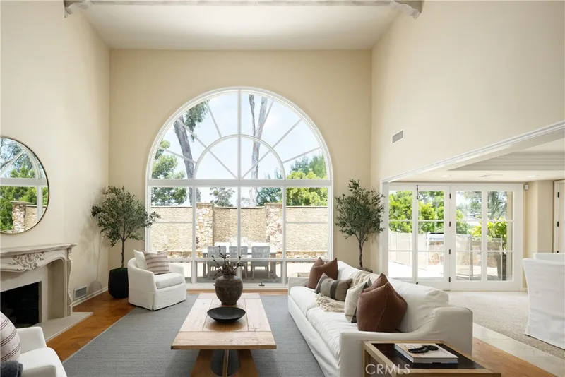 4 Rue Grand Ducal, Newport Beach, CA 92660